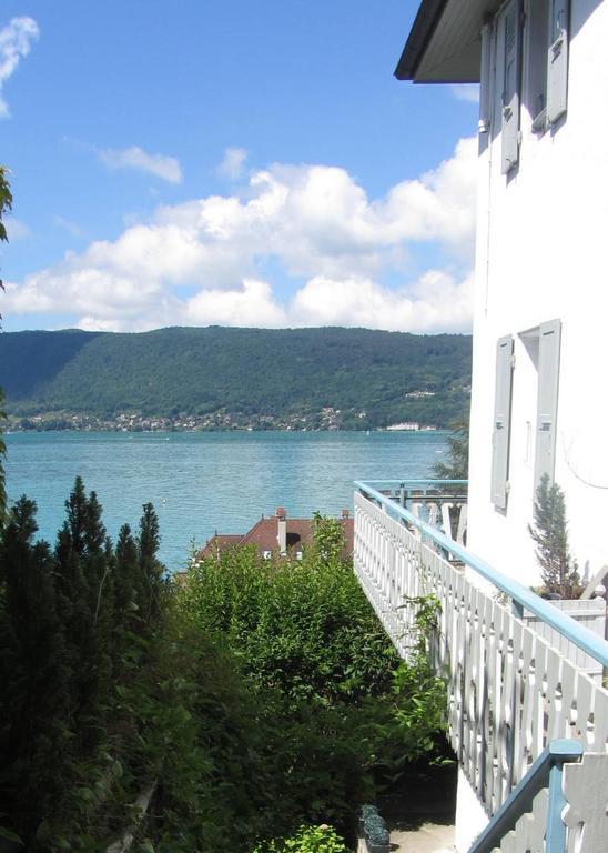 Villa Le Lac Cottage Au Bord Du Lac D'Annecy - Chambre Chez L'Habitant - Les Terrasses Du Lac เวย์ริเยร์-ดู-ลัค ภายนอก รูปภาพ